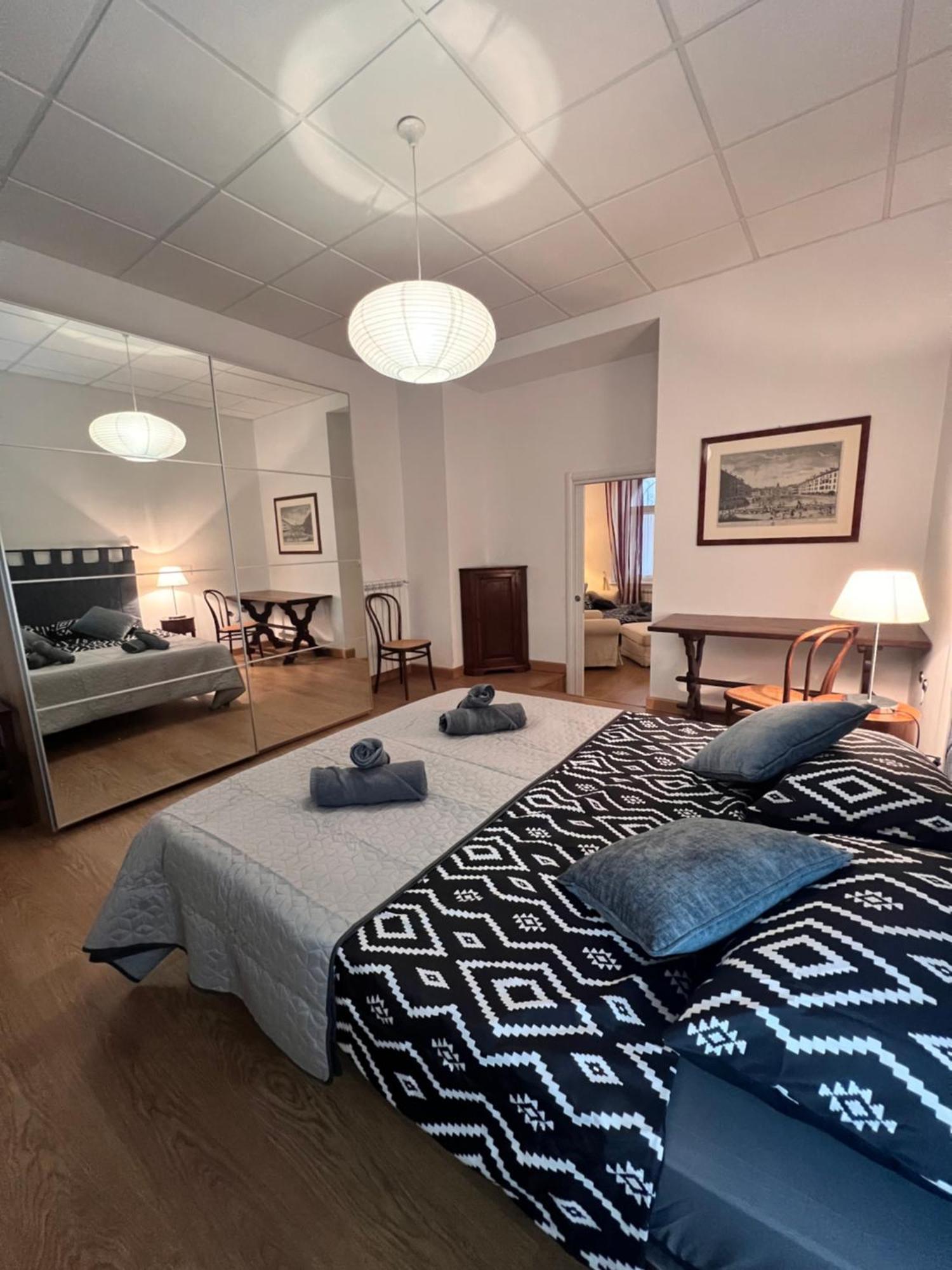 Apartamento Loft With Private Parking Trieste Exterior foto